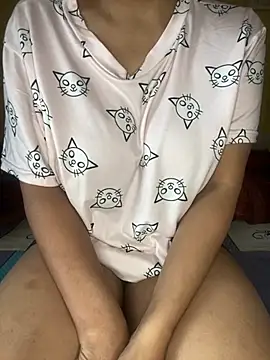 cum-to-nicky online show from 12/25/24, 06:09