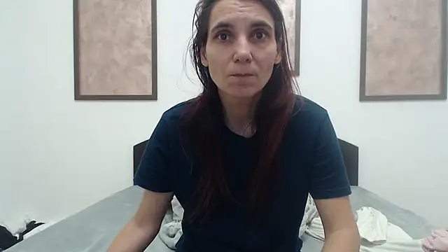 Snapshot of pussywetsquirty chatting on 02/25/26, 05:39 pussywetsquirty online show from 02/25/26, 05:39