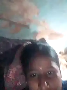 riya houswife online show from 11/12/25, 11:10