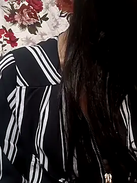 Cute-Love-Angel online show from 01/29/25, 06:39