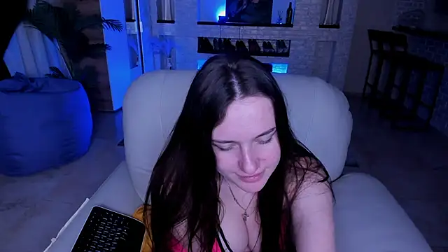 LisaElfy online show from 03/05/25, 07:17