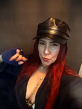 Perla Franco online show from 11/22/25, 05:06