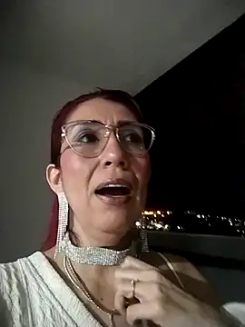 Perla Franco online show from 12/04/25, 05:50