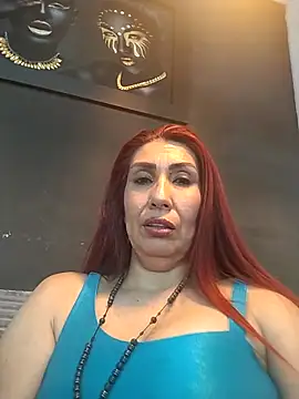 Snapshot of Perla_Franco chatting on 04/07/26, 06:36 Perla Franco online show from 04/07/26, 06:36