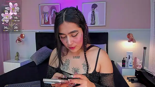 elodie walker online show from 09/12/25, 12:16