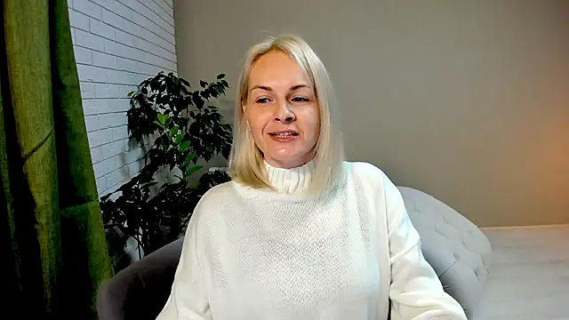 Alicee Gracee online show from 12/01/24, 07:25