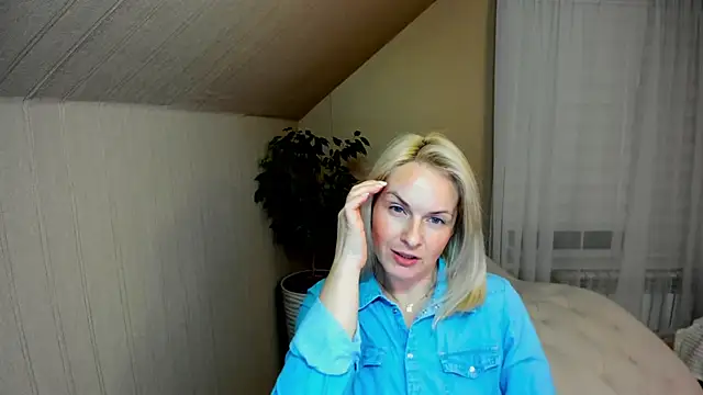 Alicee Gracee online show from 12/11/24, 07:57