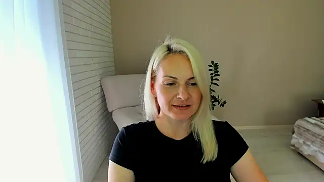 Alicee Gracee online show from 09/23/25, 08:06