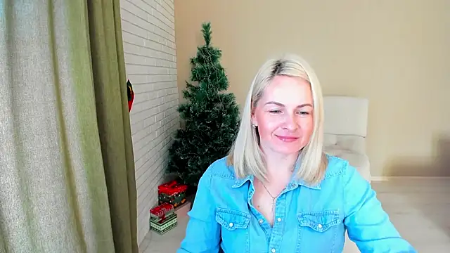 Alicee Gracee online show from 12/15/25, 10:19