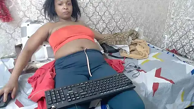 MaximTease24 online show from 02/18/25, 08:05