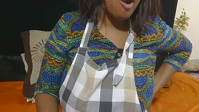 MaximTease24 online show from 09/19/25, 06:30