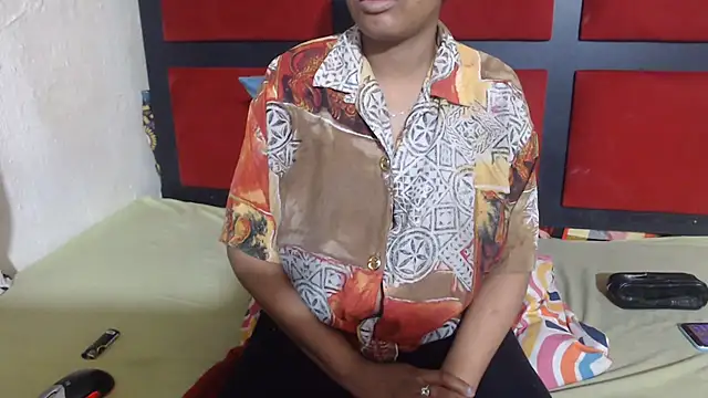MaximTease24 online show from 07/15/26, 06:13