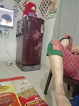 Snapshot of payalrajput123 chatting on 01/22/25, 05:28 payalrajput123 online show from 01/22/25, 05:28