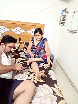 Snapshot of payalrajput123 chatting on 11/02/25, 05:04 payalrajput123 online show from 11/02/25, 05:04