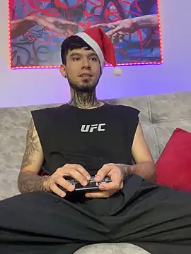 Anthony-Martin online show from 12/15/25, 01:04