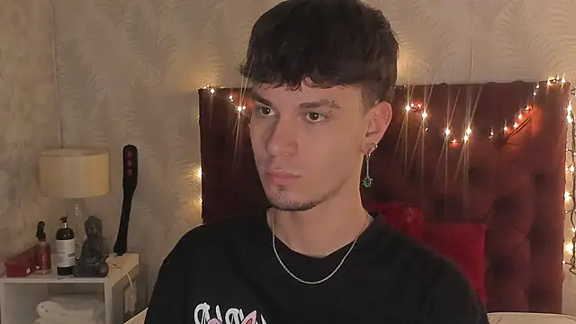 Liam thunder online show from 01/24/25, 08:23