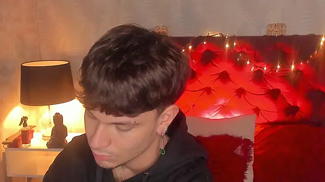 Liam thunder online show from 01/25/25, 08:00