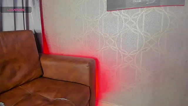 Lucii fer  online show from 09/13/25, 11:43