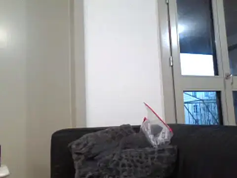 Snapshot of bonbonaumiel chatting on 12/11/24, 03:47 bonbonaumiel online show from 12/11/24, 03:47