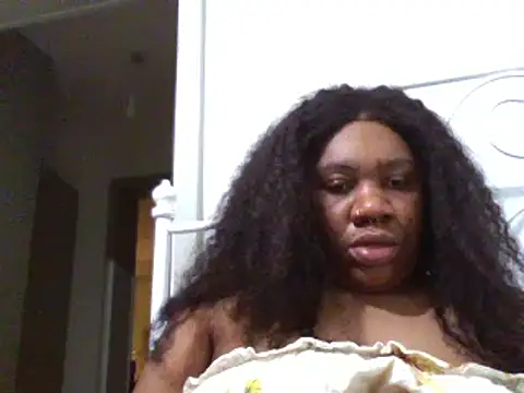 Snapshot of bonbonaumiel chatting on 12/12/24, 06:36 bonbonaumiel online show from 12/12/24, 06:36