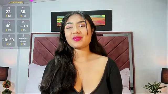 Snapshot of ZoeBianchi chatting on 12/18/24, 08:53 ZoeBianchi online show from 12/18/24, 08:53