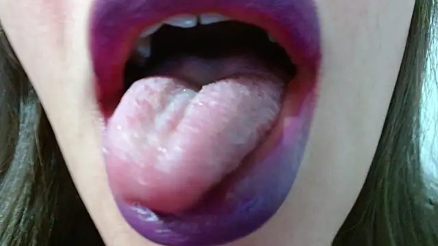 Snapshot of miss_evoleth2 chatting on 07/22/26, 07:33 miss evoleth2 online show from 07/22/26, 07:33