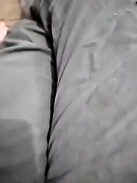 Snapshot of delhiboyooo chatting on 03/13/25, 10:57 delhiboyooo online show from 03/13/25, 10:57