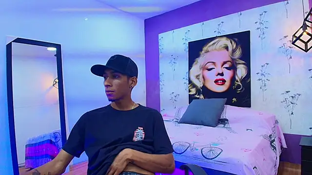 Snapshot of alejandro_king1 chatting on 02/14/25, 12:57 alejandro king1 online show from 02/14/25, 12:57