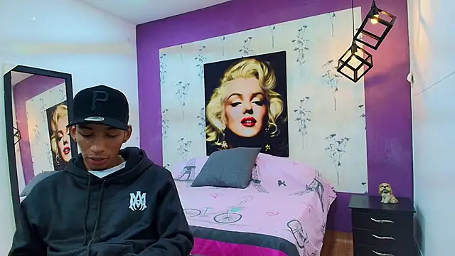 Snapshot of alejandro_king1 chatting on 02/17/25, 12:38 alejandro king1 online show from 02/17/25, 12:38