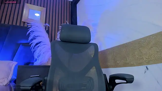 NaxaAndLexi  online show from 06/06/26, 02:55