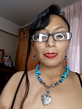 Lucy Chery online show from 01/17/26, 10:35