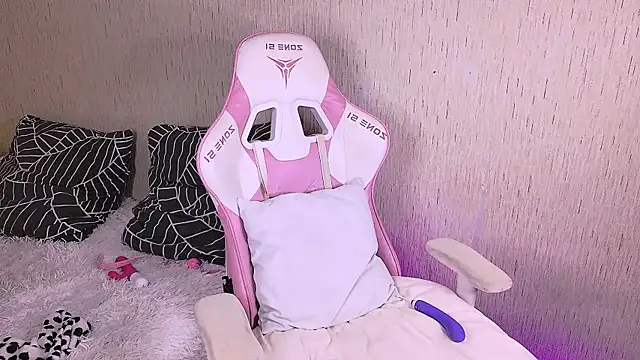 tikkisa online show from 09/23/25, 07:28