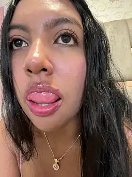 nicole fisherr online show from 07/28/26, 10:31