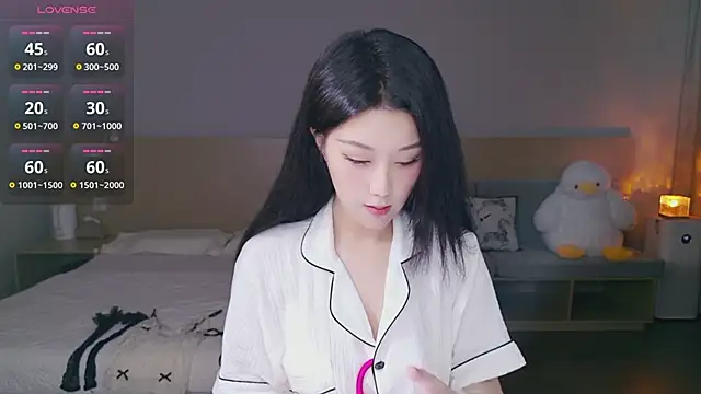 Lucky-baby online show from 09/26/25, 01:15