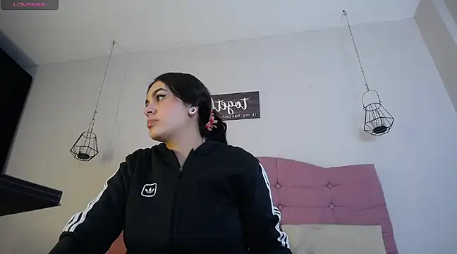 kyle8 ls online show from 02/05/25, 03:34