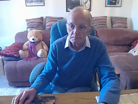 Ferret7777 online show from 11/02/25, 09:44