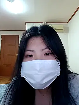hello098712 online show from 12/31/24, 02:14