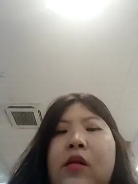 hello098712 online show from 01/18/25, 12:36