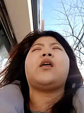 hello098712 online show from 02/03/25, 06:56