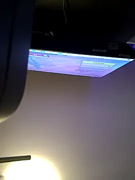 Snapshot of Haydenthebouse chatting on 08/01/26, 02:11 Haydenthebouse online show from 08/01/26, 02:11