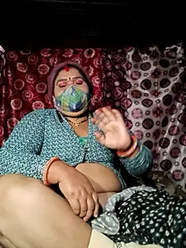 Hot Falguni online show from 12/30/24, 03:13
