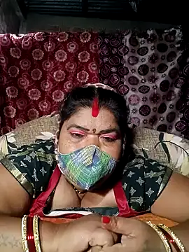 Hot Falguni online show from 01/04/25, 11:06