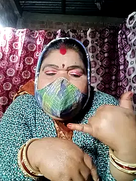 Hot Falguni online show from 01/06/25, 03:51