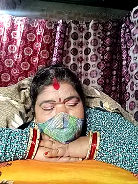 Hot Falguni online show from 01/07/25, 02:53