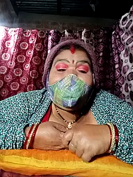 Hot Falguni online show from 01/08/25, 03:39