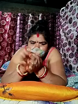 Hot Falguni online show from 01/11/25, 12:12