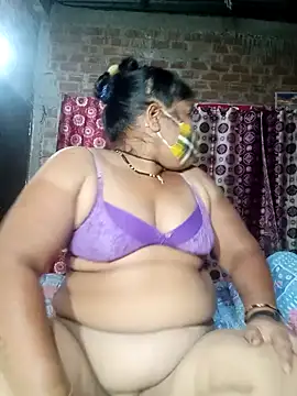Hot Falguni online show from 02/18/25, 03:54