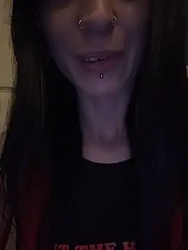 MissMidnightUK online show from 05/15/26, 11:34
