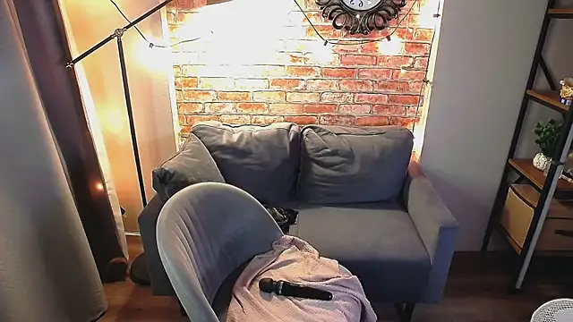 Ozalin Green online show from 09/13/25, 08:08