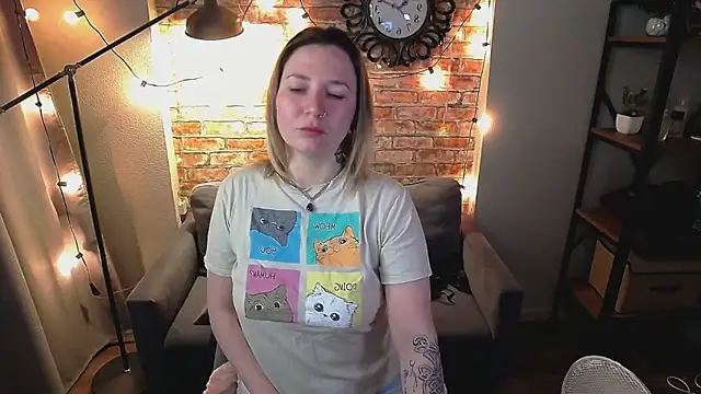 Ozalin Green online show from 09/30/25, 07:41